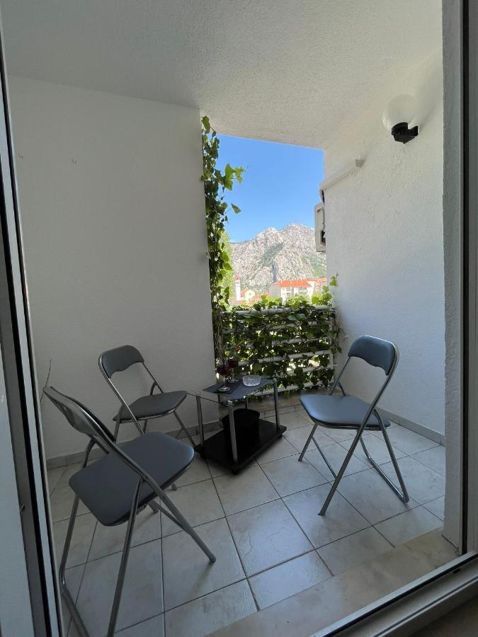 Apartman Vanda Omiš Zewnętrze zdjęcie