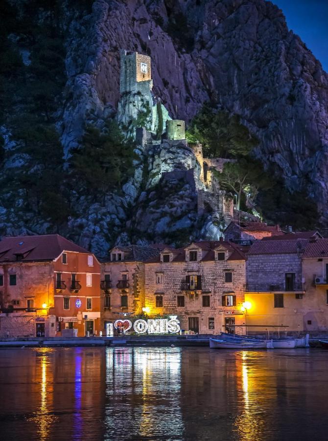 Apartman Vanda Omiš Zewnętrze zdjęcie